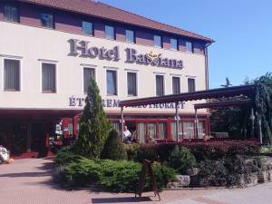 Das Hotel Bassiana liegt in der Nähe vom Pannoniaring